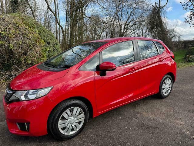 Honda Jazz I-vtec S SJ16HFT Red #2