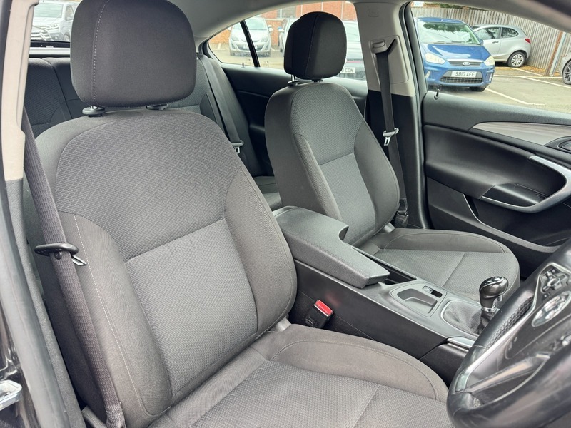 Vauxhall Insignia Design Cdti Ecoflex S DY14EFV Black #4