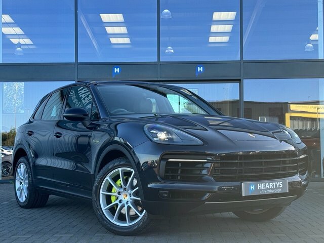 Porsche Cayenne V6 456 Bhp Blue