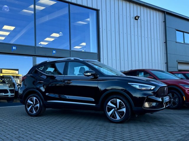 MG ZS Trophy Suv YB71ZPL Black #5