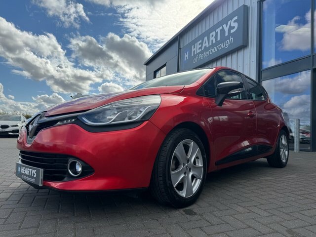 Renault Clio Dci Dynamique Nav Hatchback LS65VNX Red #3