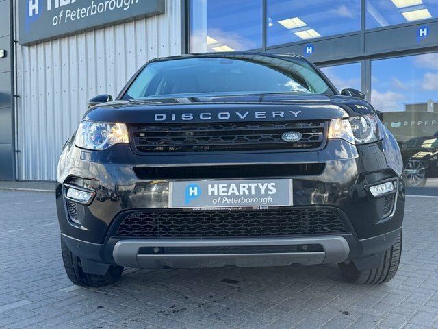 Land Rover Discovery Sport Td4 Se Tech Suv RK68MHJ Black #2