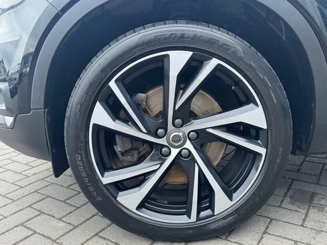 Volvo XC40 T5 Twin Engine Recharge VX70NHN Black #4