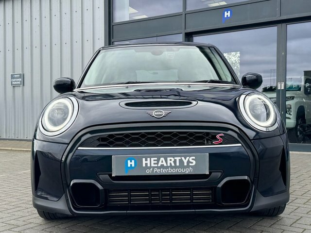 Mini Hatch Cooper S Classic Hatchback YB22KBJ Black #2
