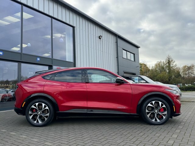Ford Mustang Mach-E Range 70Kwh Suv GL71HBY Red #5