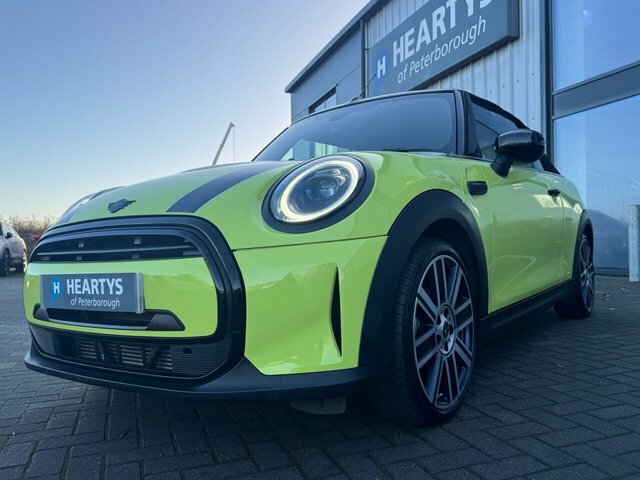 Mini Convertible Cooper Exclusive Convertible AK71GMO Yellow #6