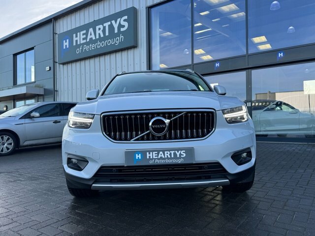 Volvo XC40 T3 Inscription Suv EO69XXR Silver #6