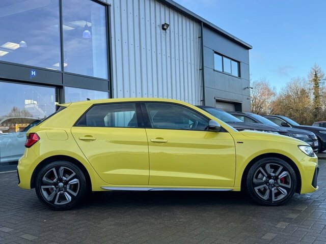 Audi A1 Tfsi 40 S Line Yellow #5