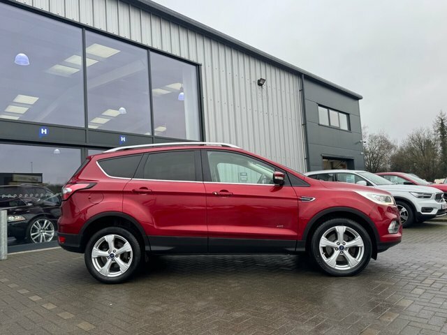 Ford Kuga Ecoboost Titanium X Suv AP17EJA Red #5