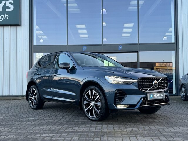 Volvo XC60 B5 Mhev Ultra Dark AK25JNJ Blue #5