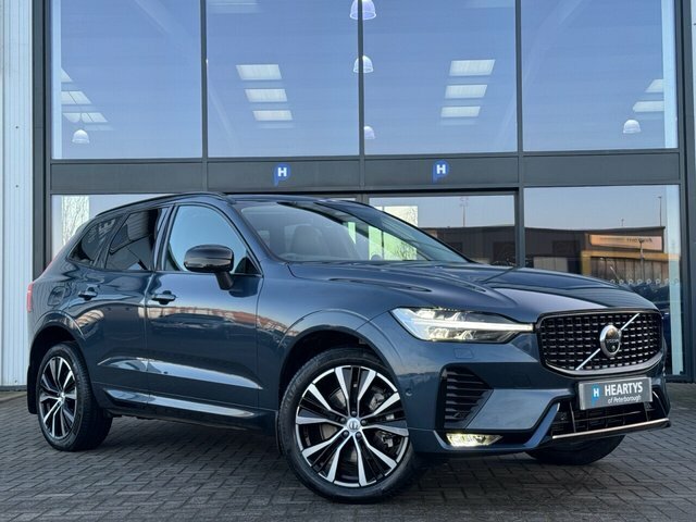 Volvo XC60 B5 Mhev Ultra Dark Blue