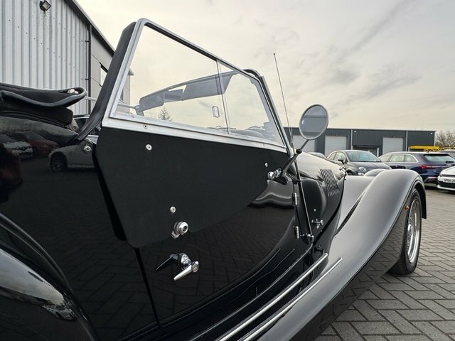 Morgan Roadster Coupe 3.7 201363 Green #22