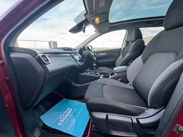 Nissan Qashqai Dci N-connecta Suv CV69OOJ Red #3