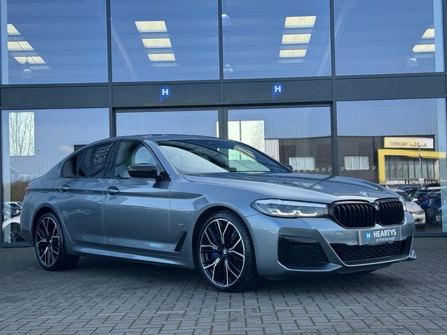 BMW 5 Series 530D Mht M Sport Blue #4