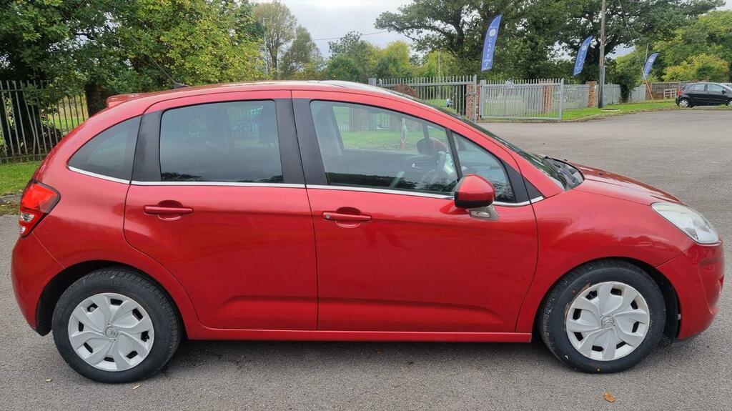 Citroen C3 Hatchback 1.6 Hdi 16V Airdream 2011 Red #3