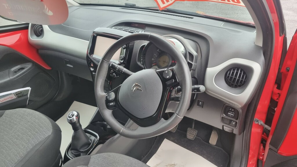 Citroen C1 Hatchback 1.2 Puretech Flair 2014 Red #4