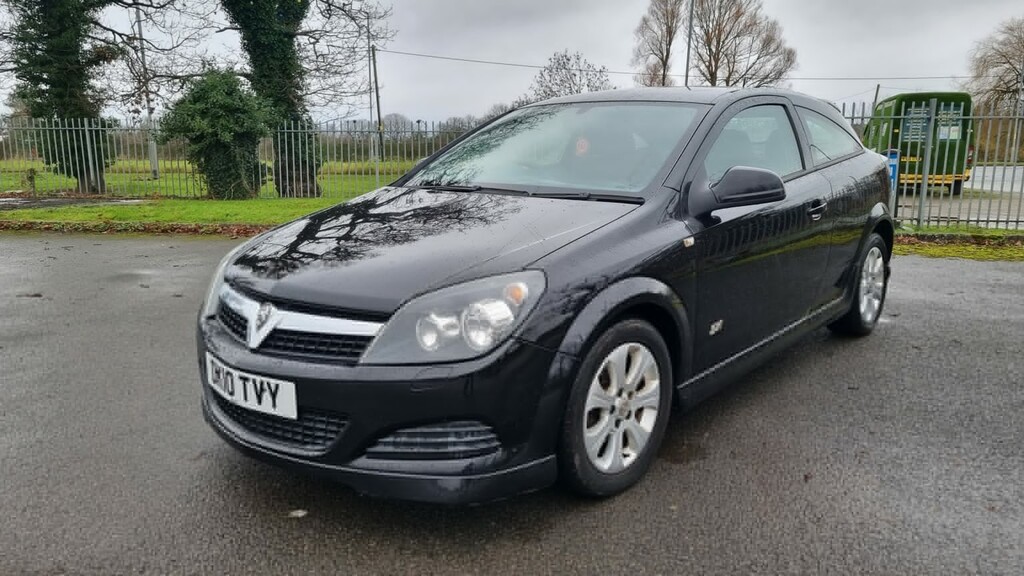 Vauxhall Astra Hatchback 1.4 I 16V Sport 2010 Black
