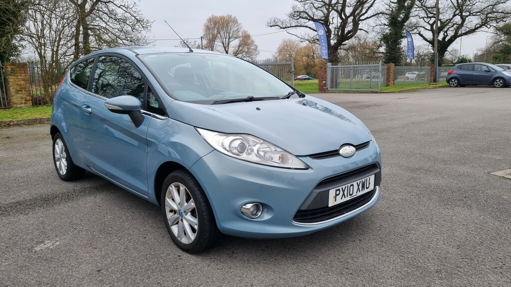 Ford Fiesta Hatchback 1.4 Zetec 2010 Blue