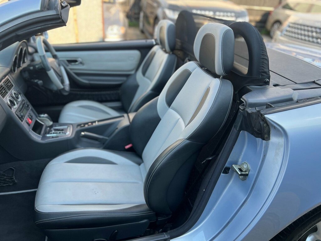 Mercedes-Benz SLK 3.2 Slk320 #6