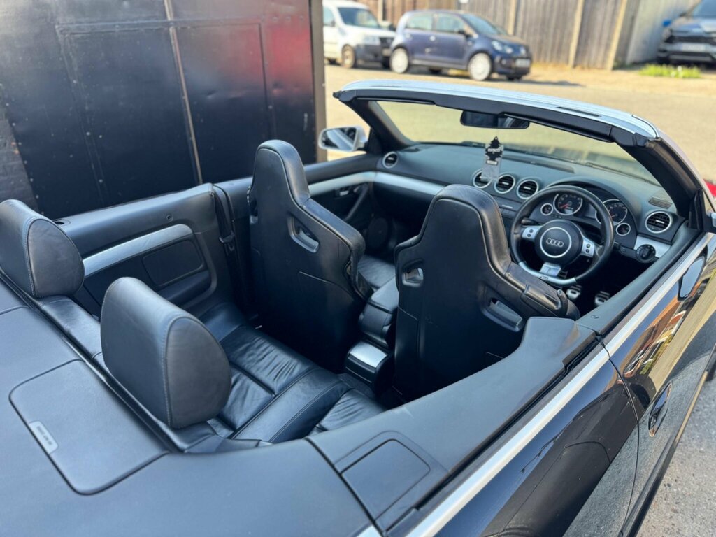 Audi RS4 Cabriolet Rs 4 Quattro Black #14