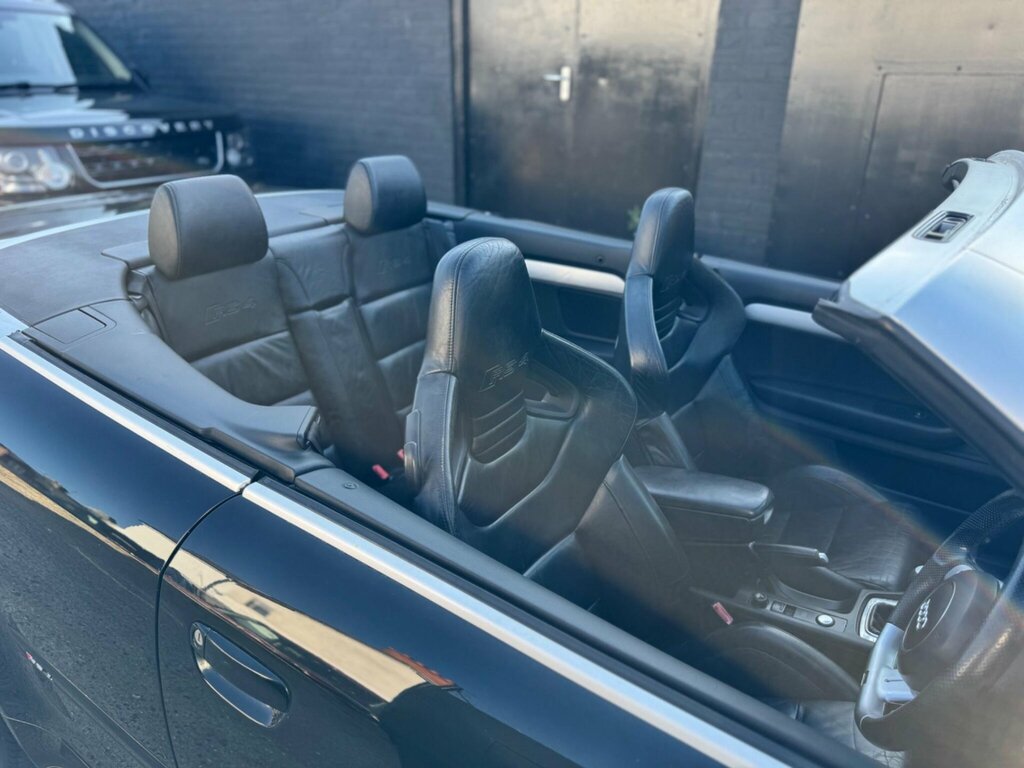 Audi RS4 Cabriolet Rs 4 Quattro Black #46