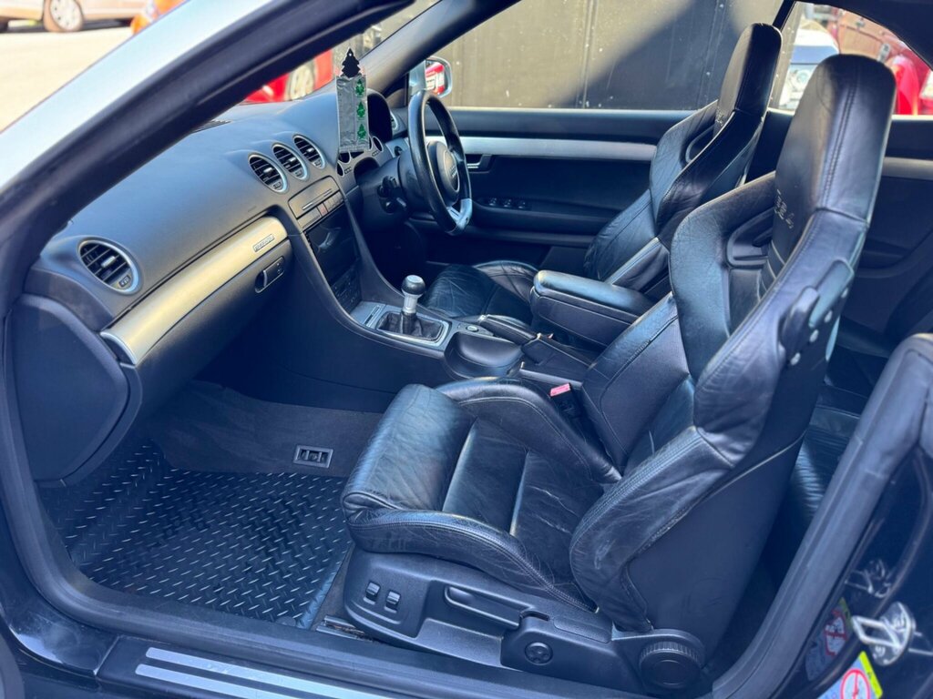 Audi RS4 Cabriolet Rs 4 Quattro Black #39