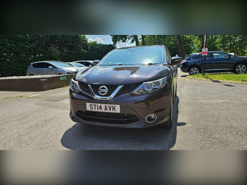 Nissan Qashqai 1.2 Dig-t Acenta Premium 2Wd Euro 5 Ss ST14AVK Black #3