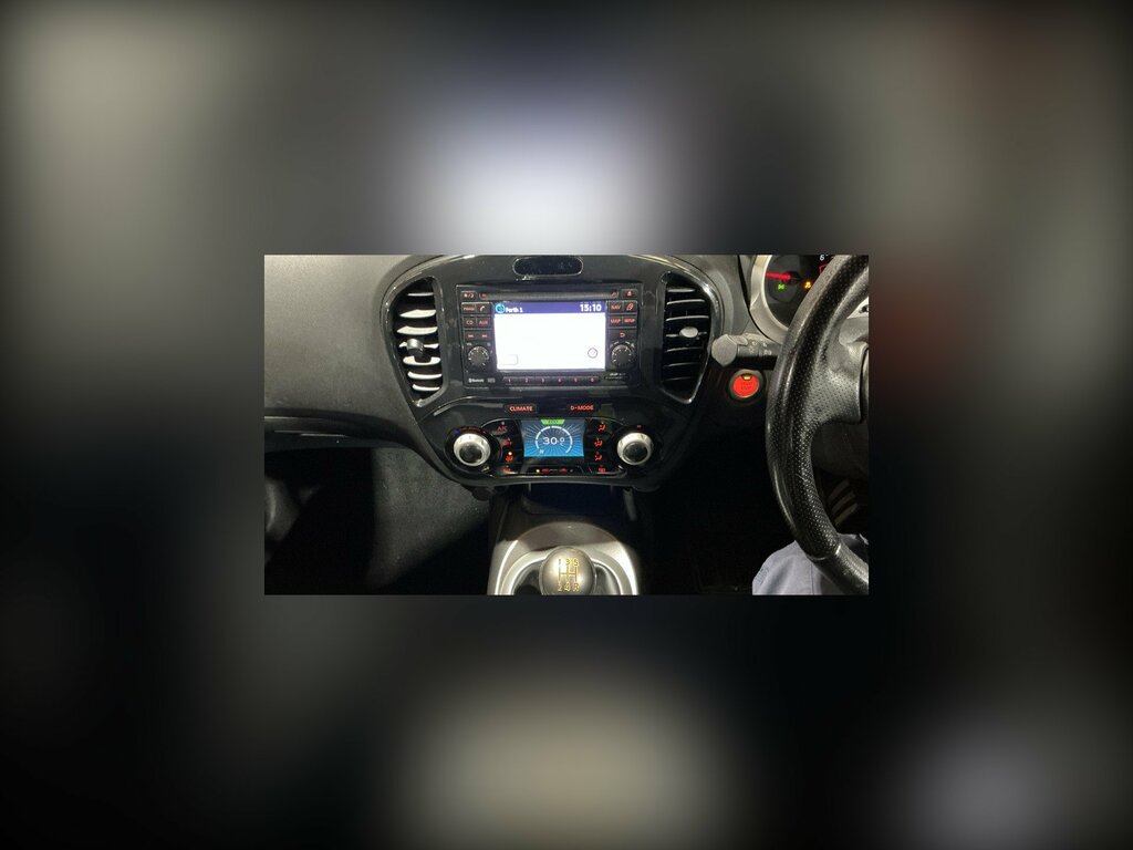 Nissan Juke 1.6 Tekna Suv Euro 5 Ss 117 ST62OHZ Black #4
