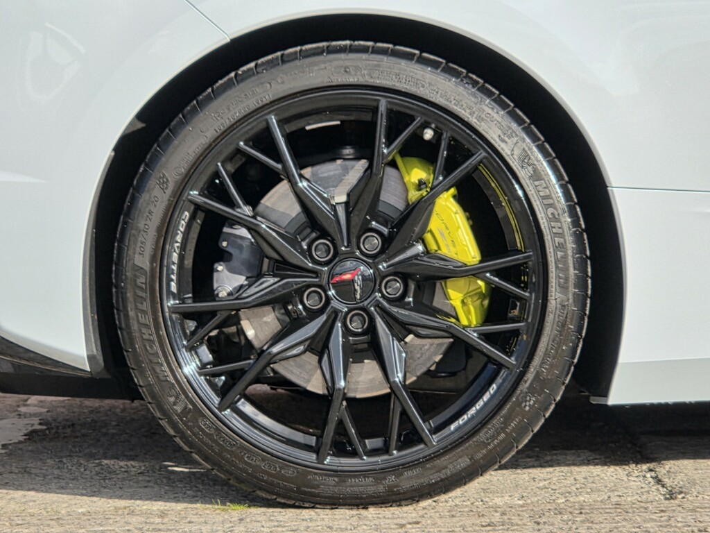 Chevrolet Corvette Stingray 6.2 V8 2Lt Yellow #14