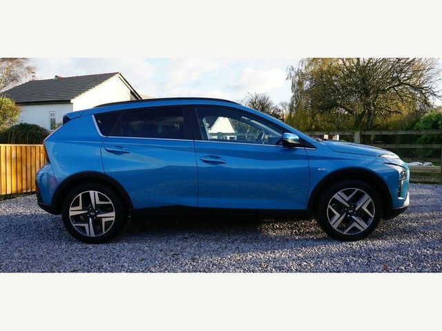 Hyundai Bayon T-gdi Mhev Premium Suv Blue #2