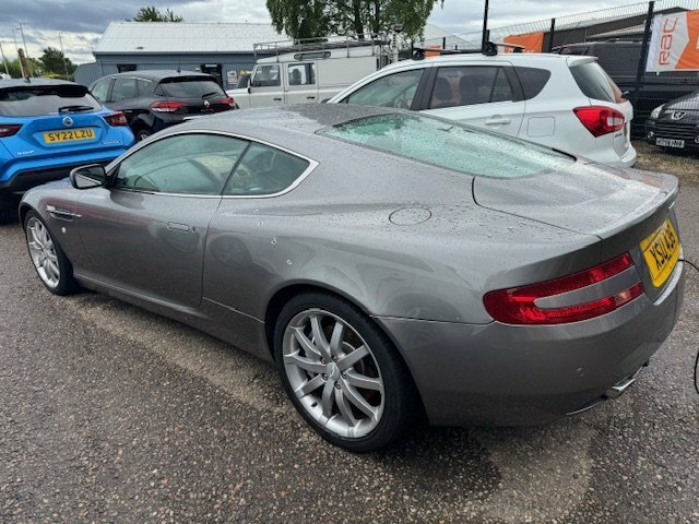 Aston Martin DB9 Coupe 5.9 2004 Silver #4