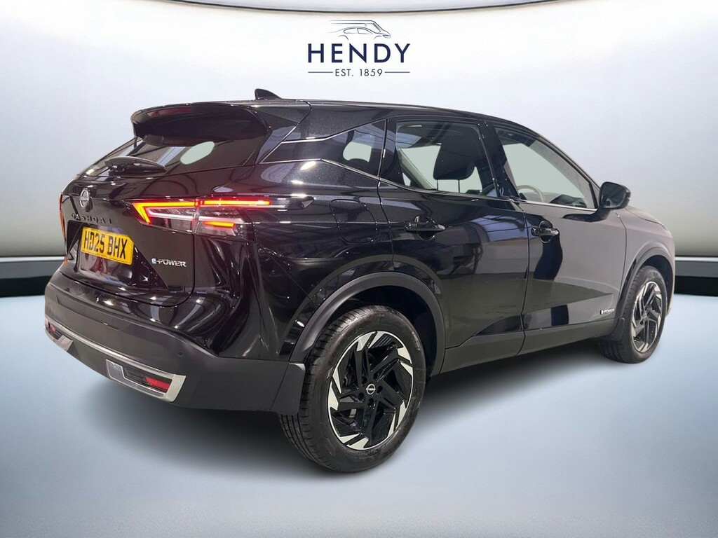 Nissan Qashqai 1.5 E-power Acenta Premium HD25BHX Black #4