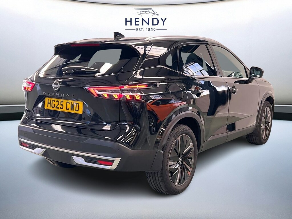 Nissan Qashqai 1.3 Dig-t Mh Tekna HG25CWD Black #4