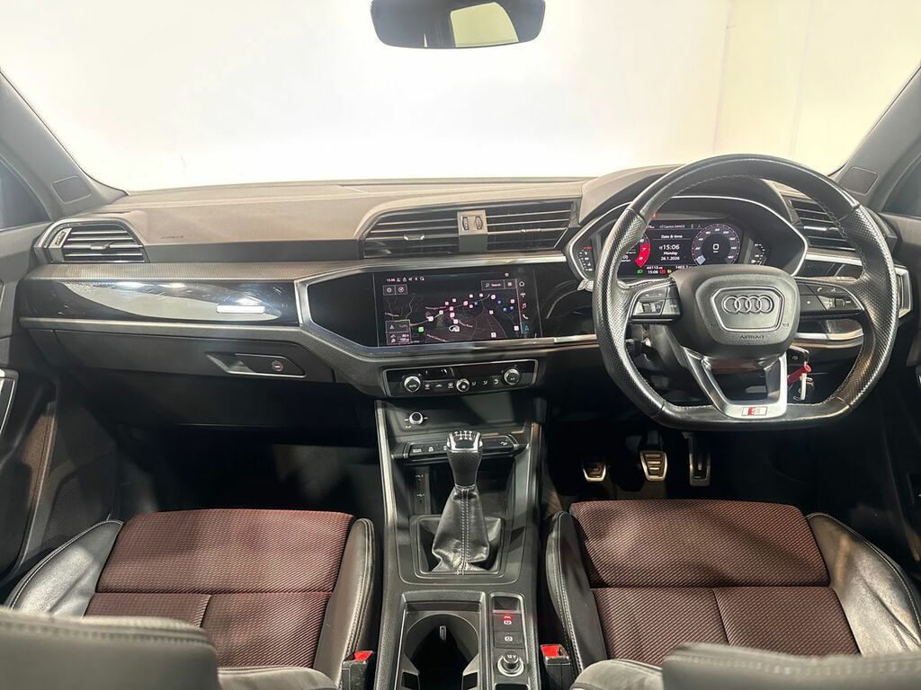Audi Q3 35 Tfsi Black Edition RA21LTX Blue #3