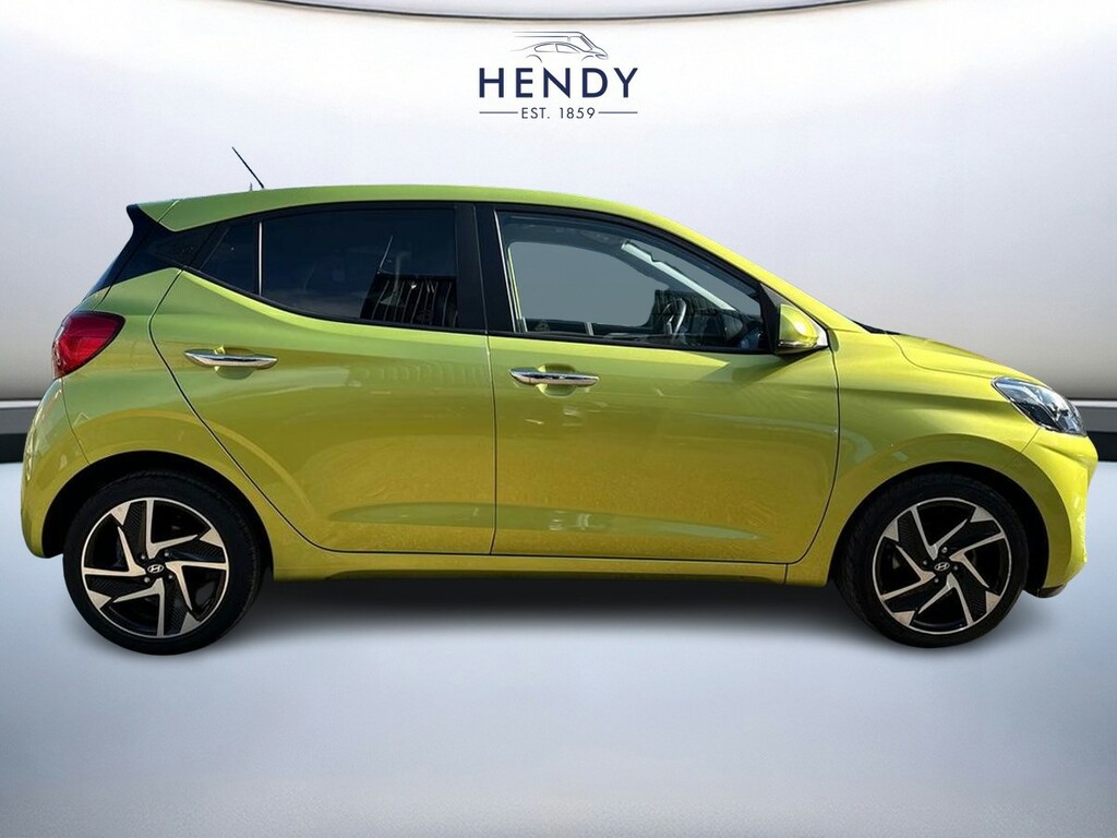 Hyundai I10 1.0 63 Premium Nav AV25ZLX Green #2