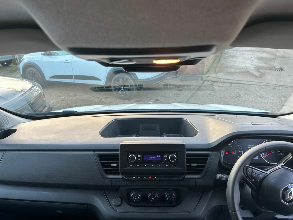 Renault Trafic Ll30 Blue Dci 130 Start Van YB23WCD White #3