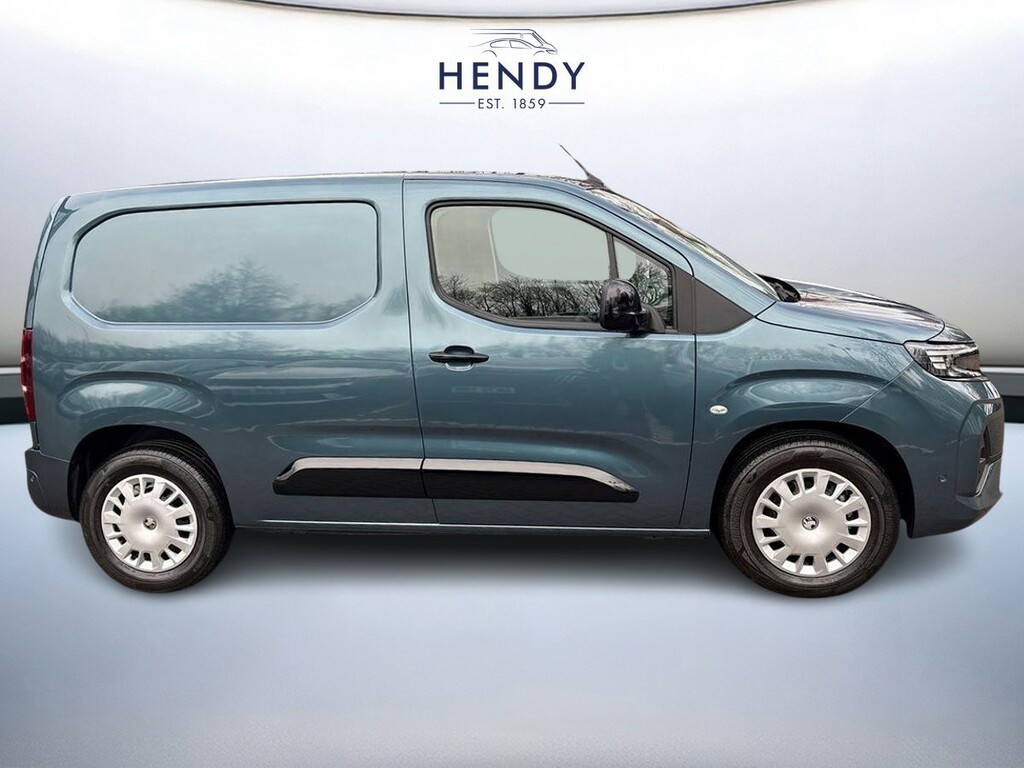 Vauxhall Combo-e Life 100Kw Pro 52Kwh H1 Van Blue #2