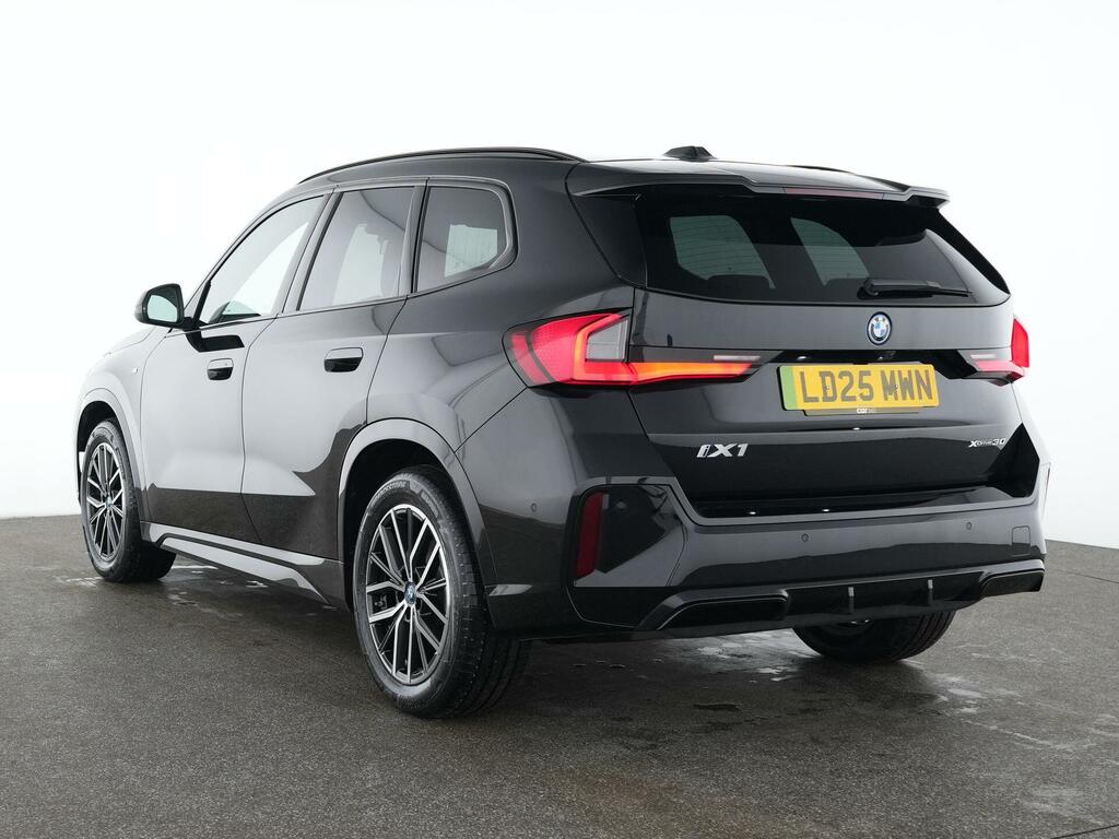 BMW iX1 30 66.5Kwh M Sport Xdrive 11Kw Charger LD25MWN  #2