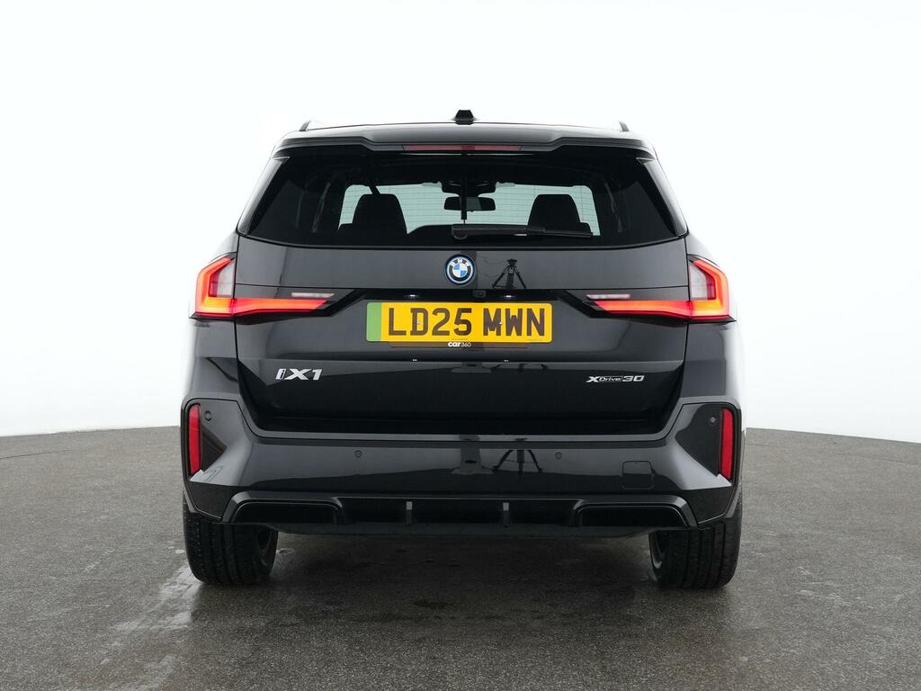 BMW iX1 30 66.5Kwh M Sport Xdrive 11Kw Charger LD25MWN  #6