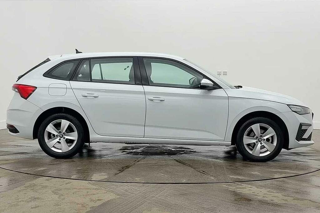 Skoda Scala Scala 1.0 Tsi 116Ps Se Edition Hatchback Lez Co GF25VXE White #4