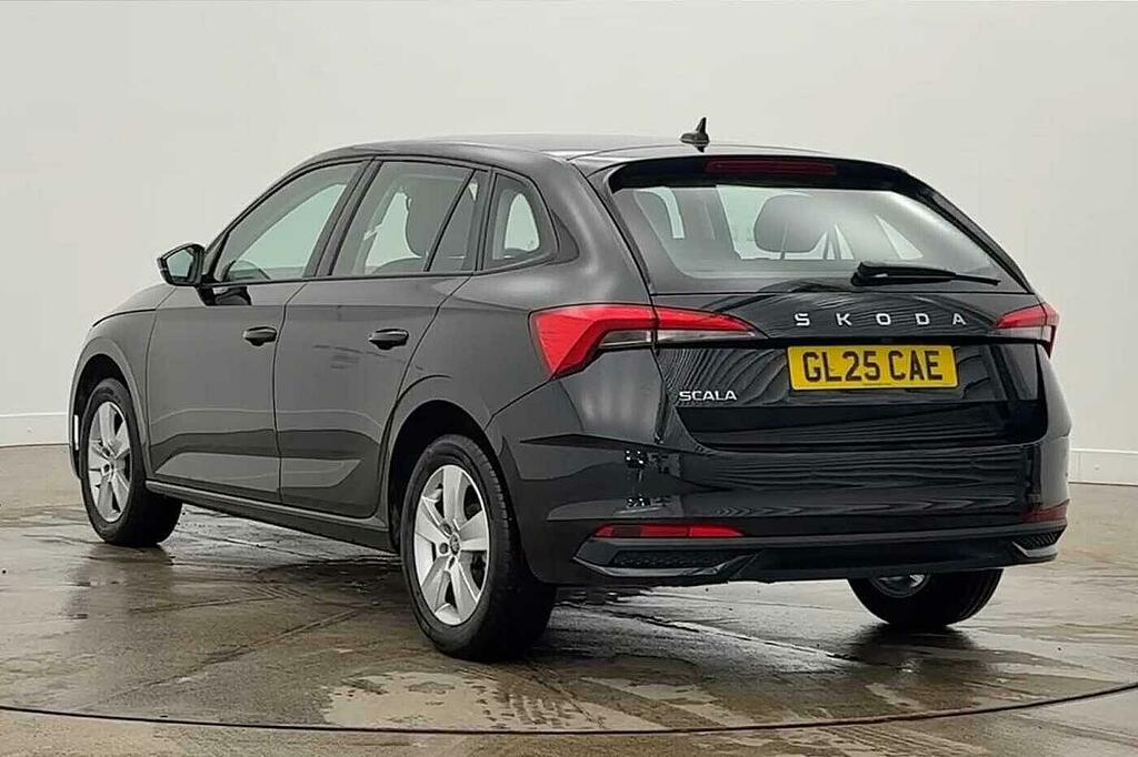 Skoda Scala Scala 1.0 Tsi 116Ps Se Edition Hatchback Lez Co GL25CAE Black #3