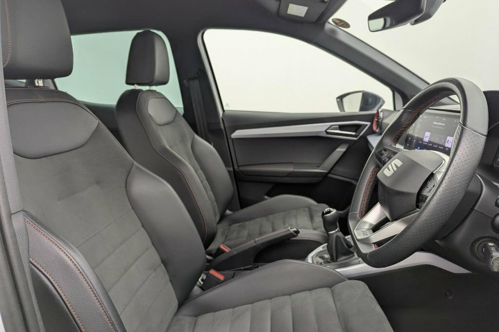 Seat Arona Suv NV73YVA White #3