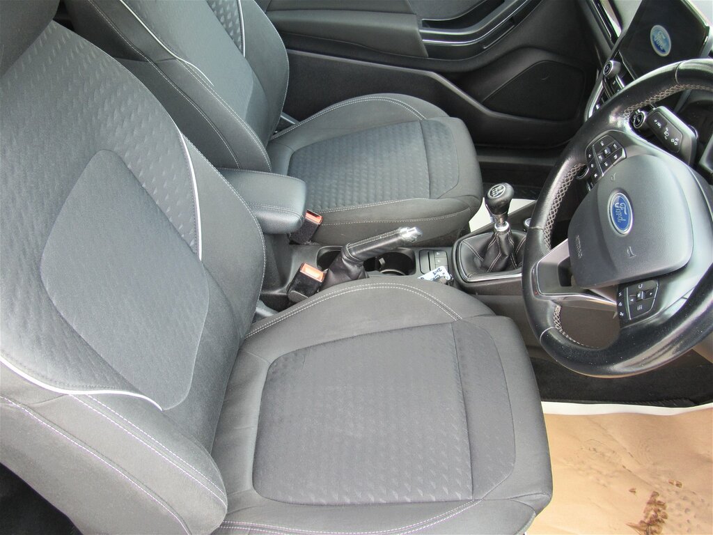 Ford Fiesta Titanium 1.0Lt Full Service History GJ18OFW White #5