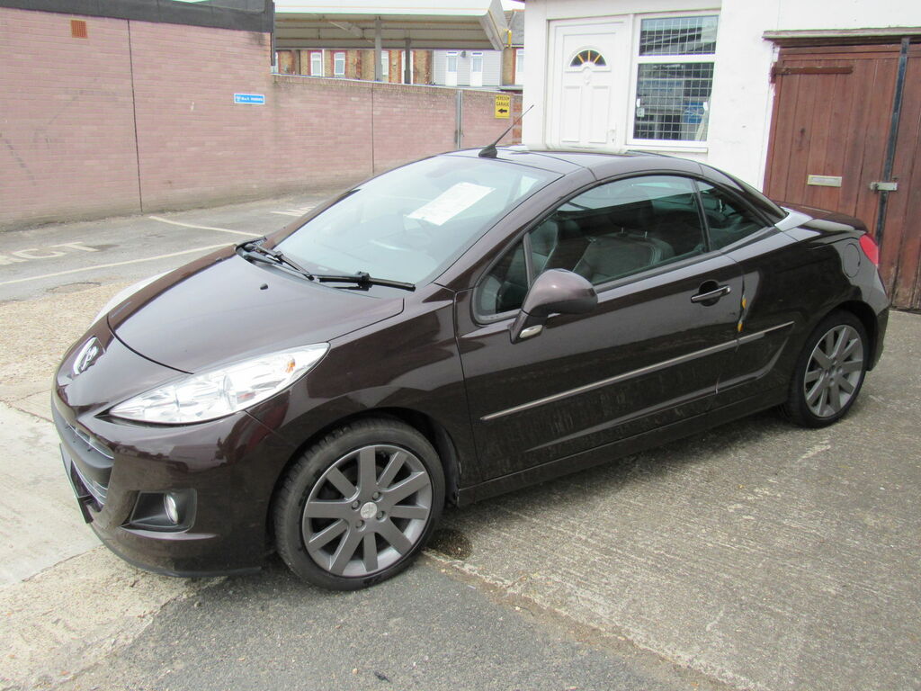 Peugeot 207 Allure Convertible 1.6Cc Brown #2