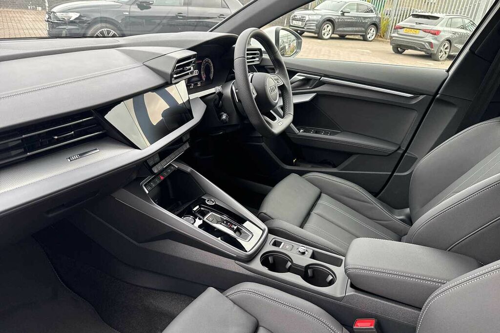 Audi A3 S Line Tfsi 150 Ps S Tronic HF75OHK White #2