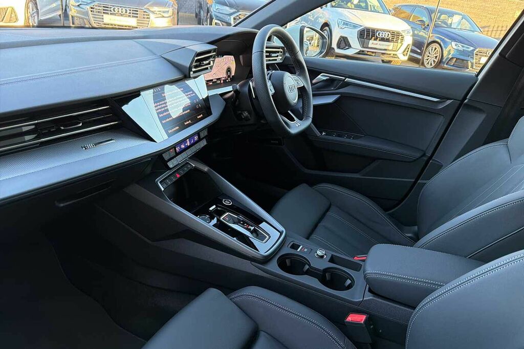 Audi A3 S Line Tfsi 150 Ps S Tronic HG75LLM White #2