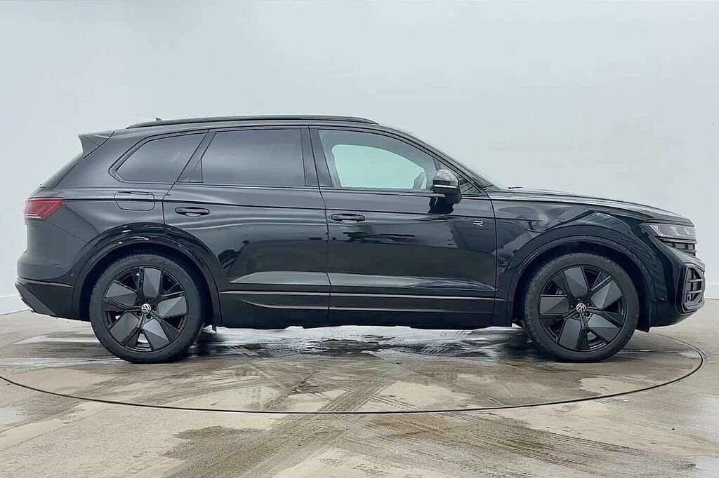 Volkswagen Touareg 3.0 V6 Tdi 4Motion 286 Black Edition Tip KR25XXS Black #4