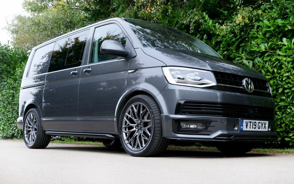 Volkswagen Transporter Combi Van 2.0 Bitdi T32 Bluemotion Tech Highline VT19GYX Grey #2