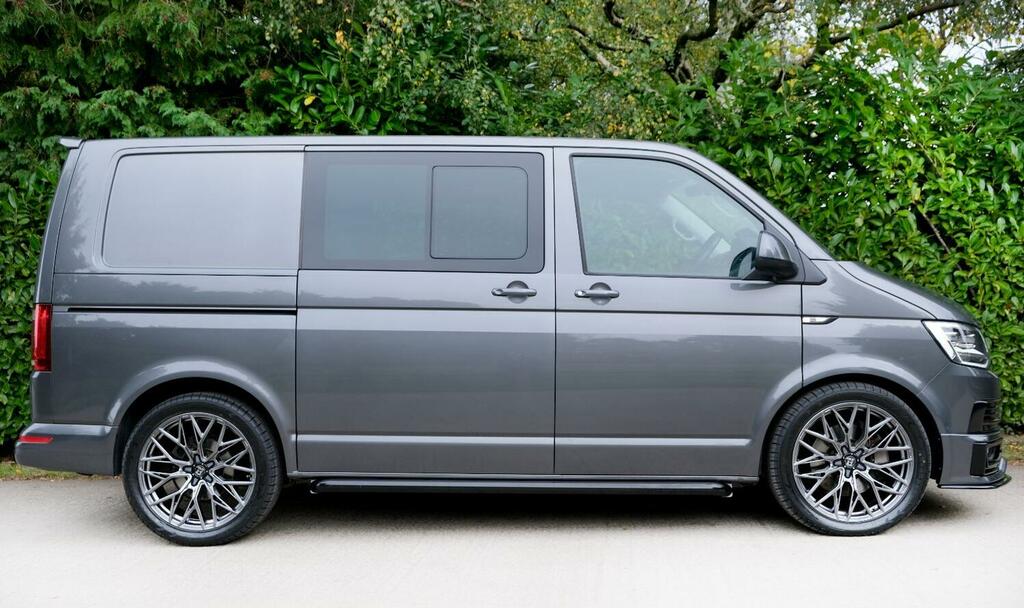 Volkswagen Transporter Combi Van 2.0 Bitdi T32 Bluemotion Tech Highline VT19GYX Grey #6