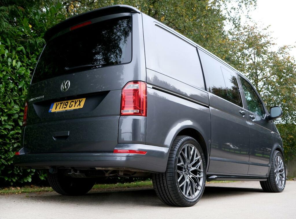 Volkswagen Transporter Combi Van 2.0 Bitdi T32 Bluemotion Tech Highline VT19GYX Grey #4